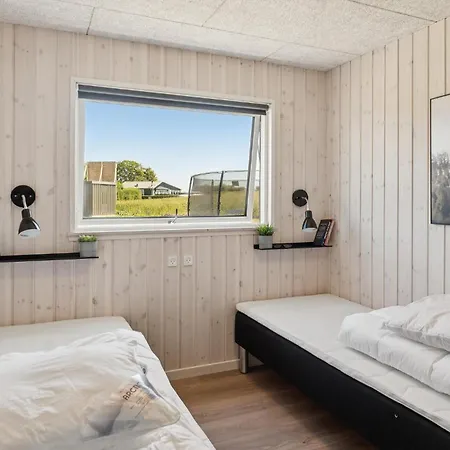 Feriehus Lovely In With Sauna Bogense