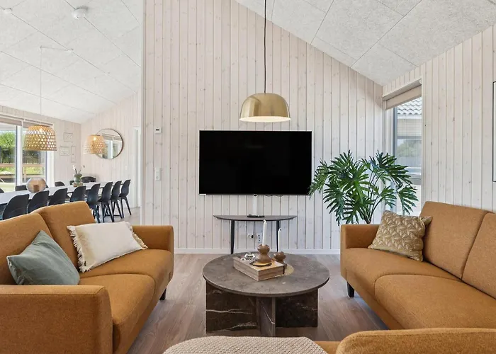 Ferienhaus Lovely In With Sauna Bogense